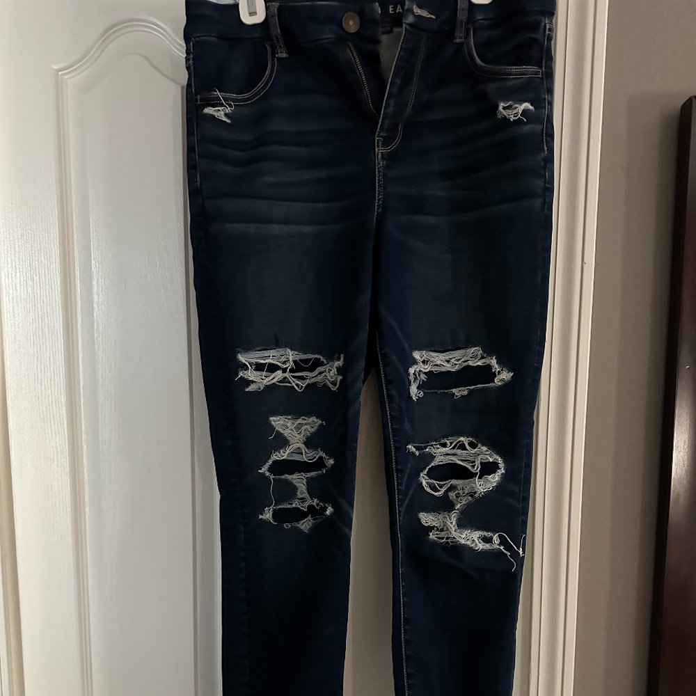 American Eagle Distressed High Rise Jeans